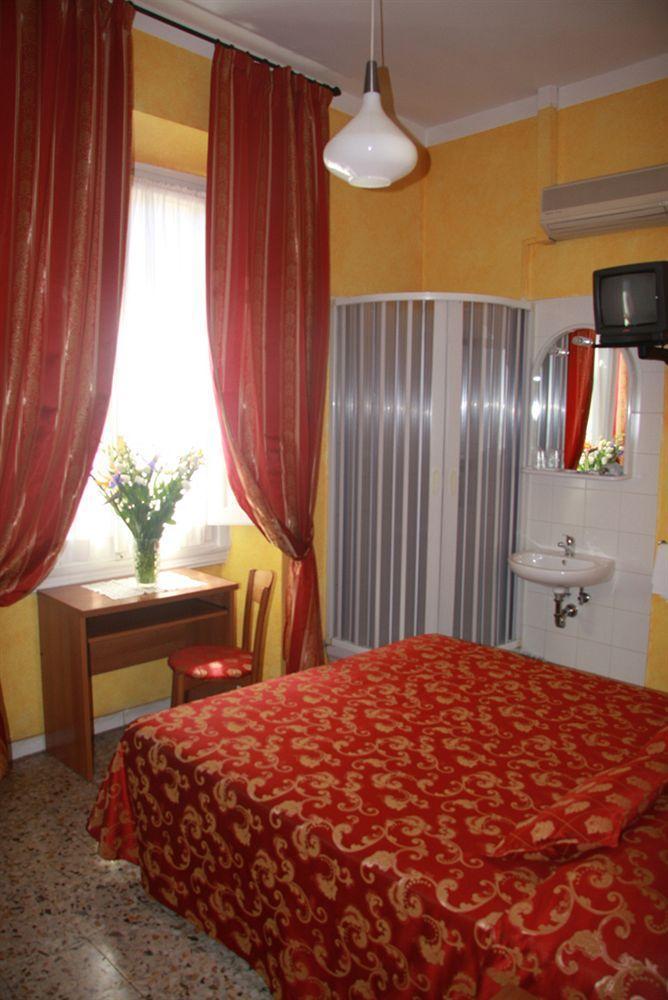Hotel Giappone Florence Buitenkant foto